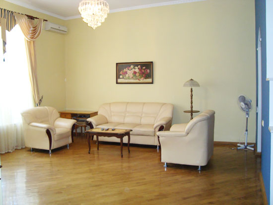 #310 Bogdana Khmelnitskogo 10, ���� - ���������� ������ ��������